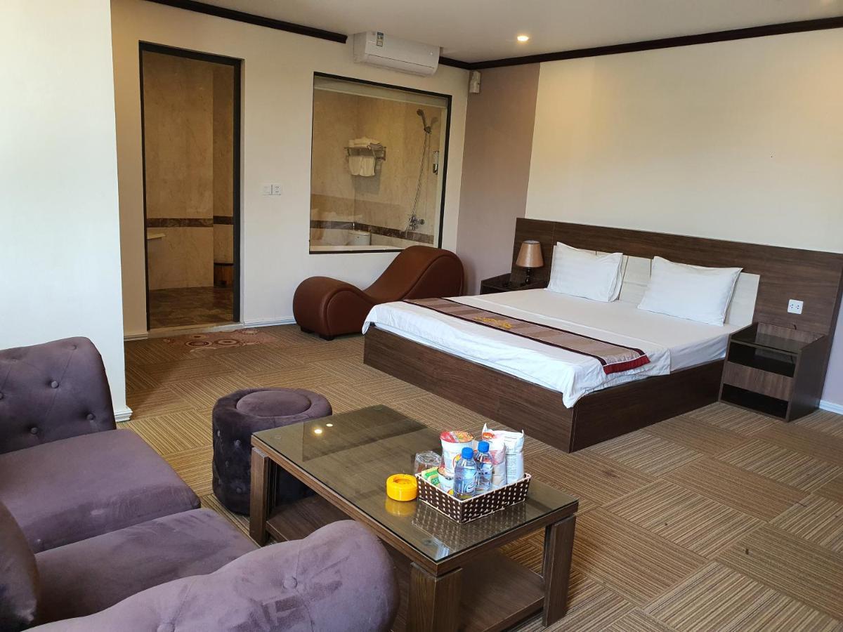 Khach San Hoang Gia II Hotel Thai Binh ภายนอก รูปภาพ