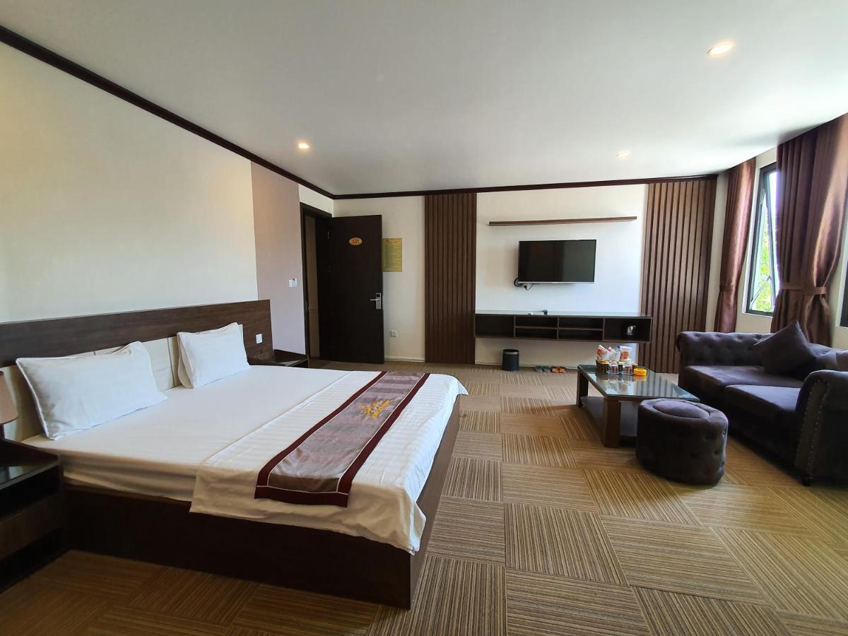 Khach San Hoang Gia II Hotel Thai Binh ภายนอก รูปภาพ